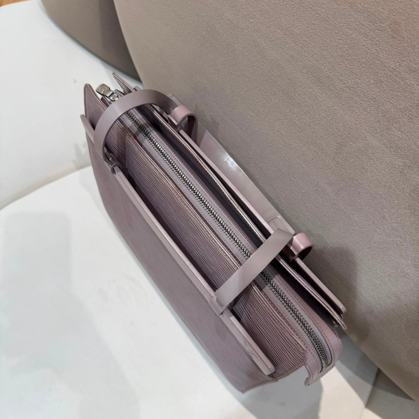 Louis Vuitton Vintage Epi Croisette PM M5249B – Lilac