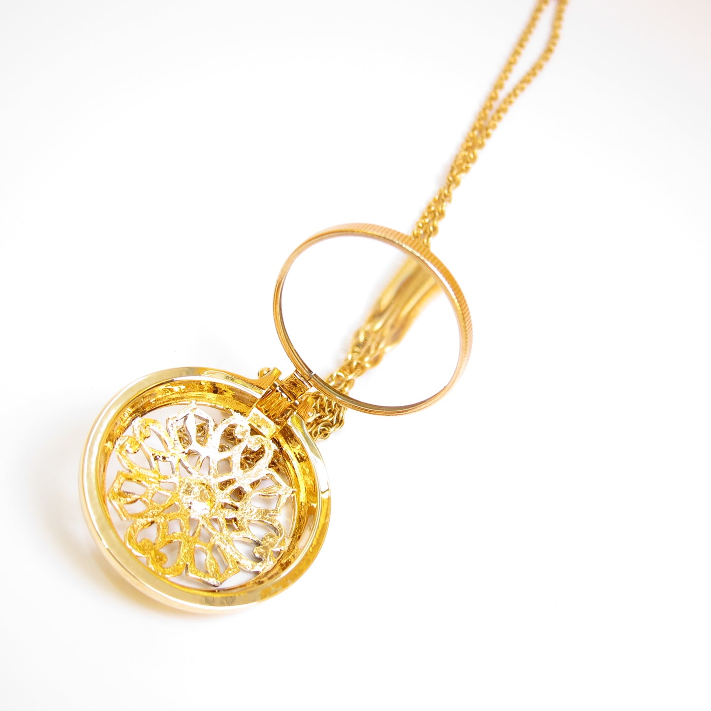 Mikimoto Vintage Magnifying Glass Akoya Pearl Golden Necklace