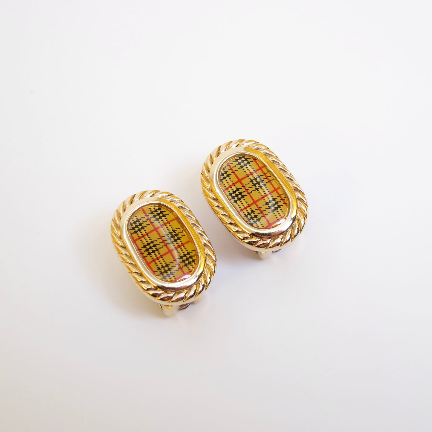 Burberry Vintage Oval Shape Check Golden Clip-on Earrings