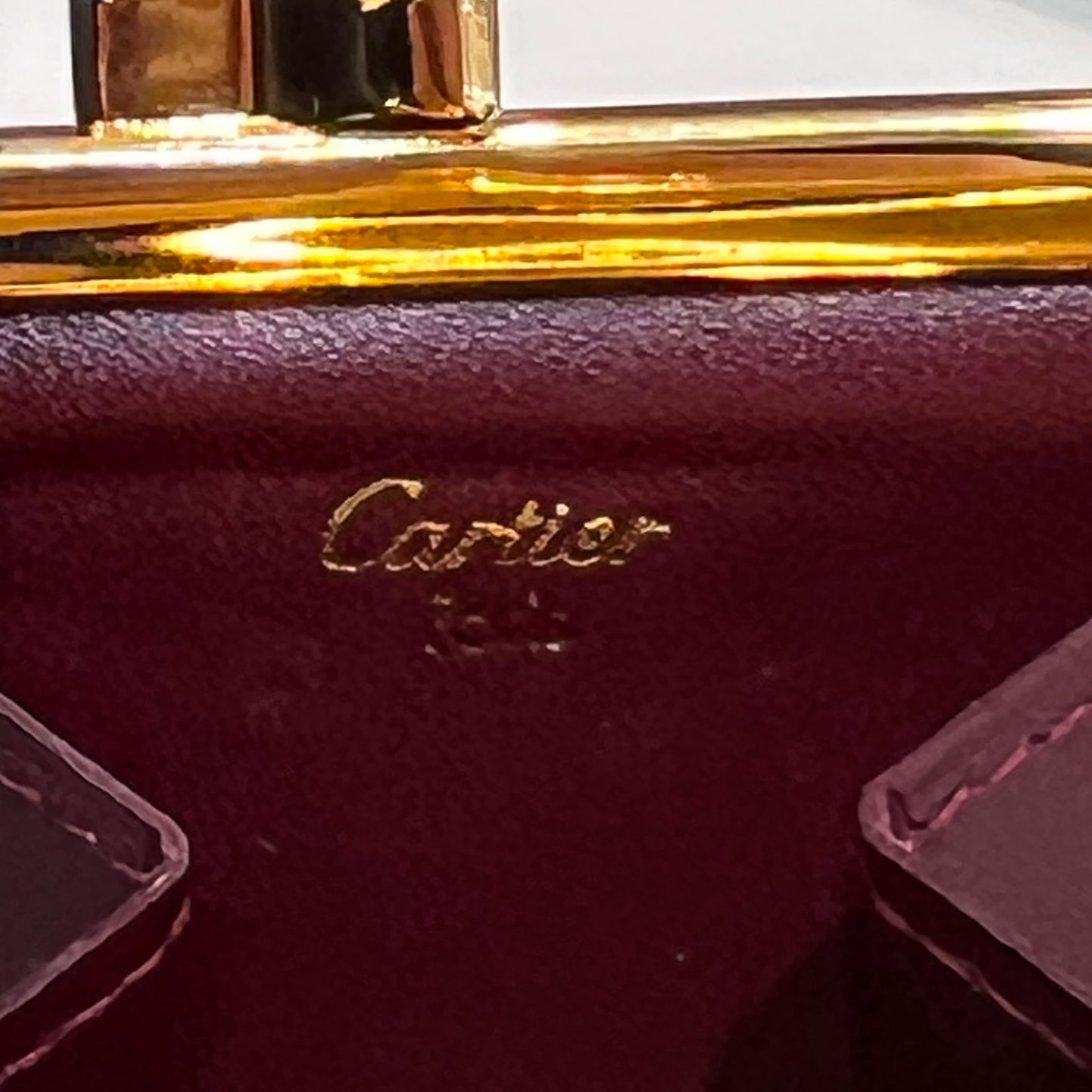 Cartier Vintage Bordeaux Leather Kiss Lock Coin Purse