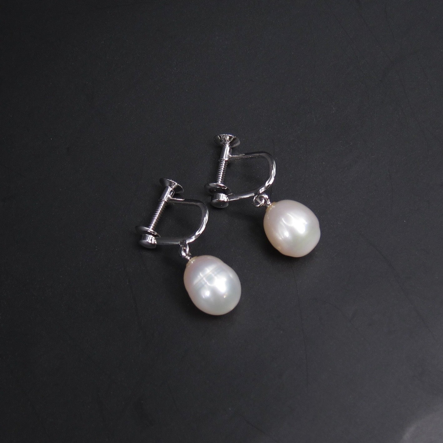 No Brand Vintage Freshwater Pearl Silver Clip-on Earrings