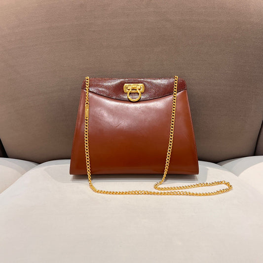 Salvatore Ferragamo Vintage Gancini 皮革鏈條單肩包
