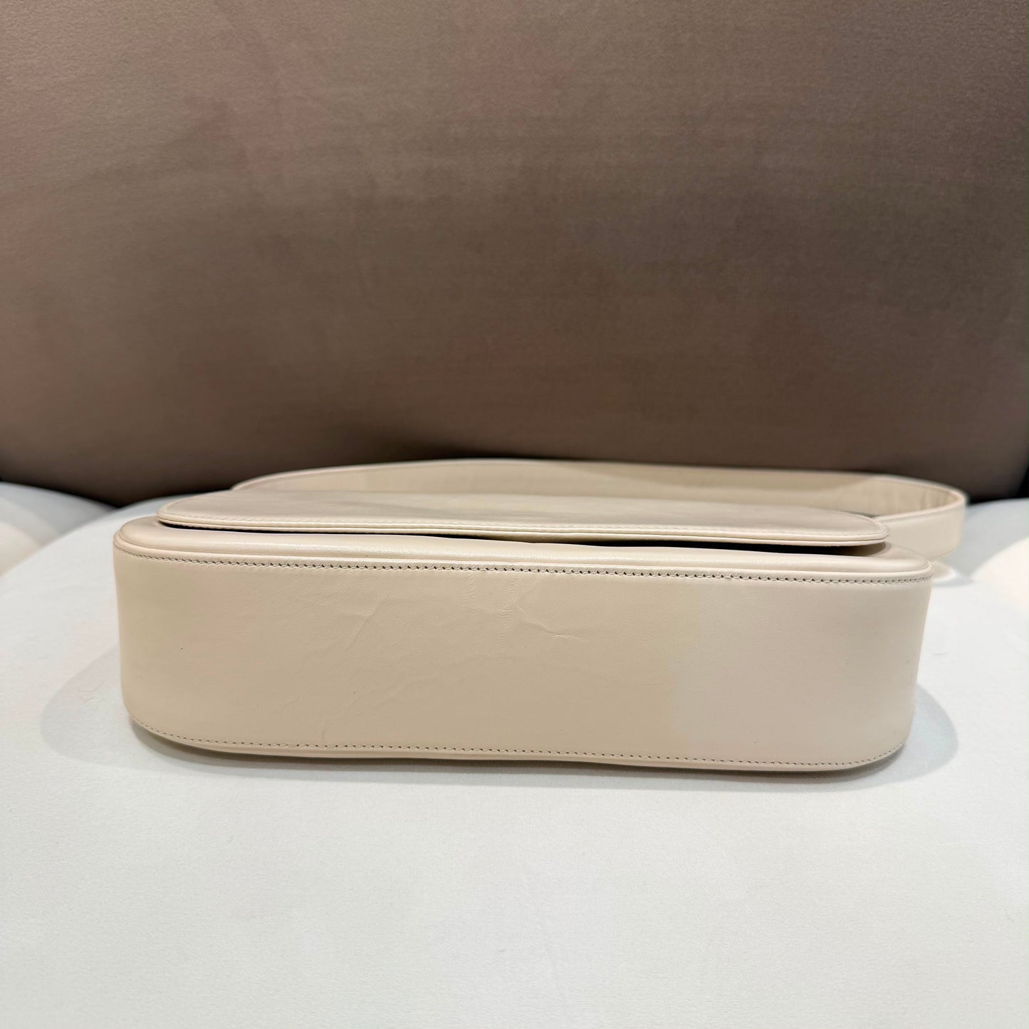 Bally Vintage Ivory Leather Minimal Shoulder Bag