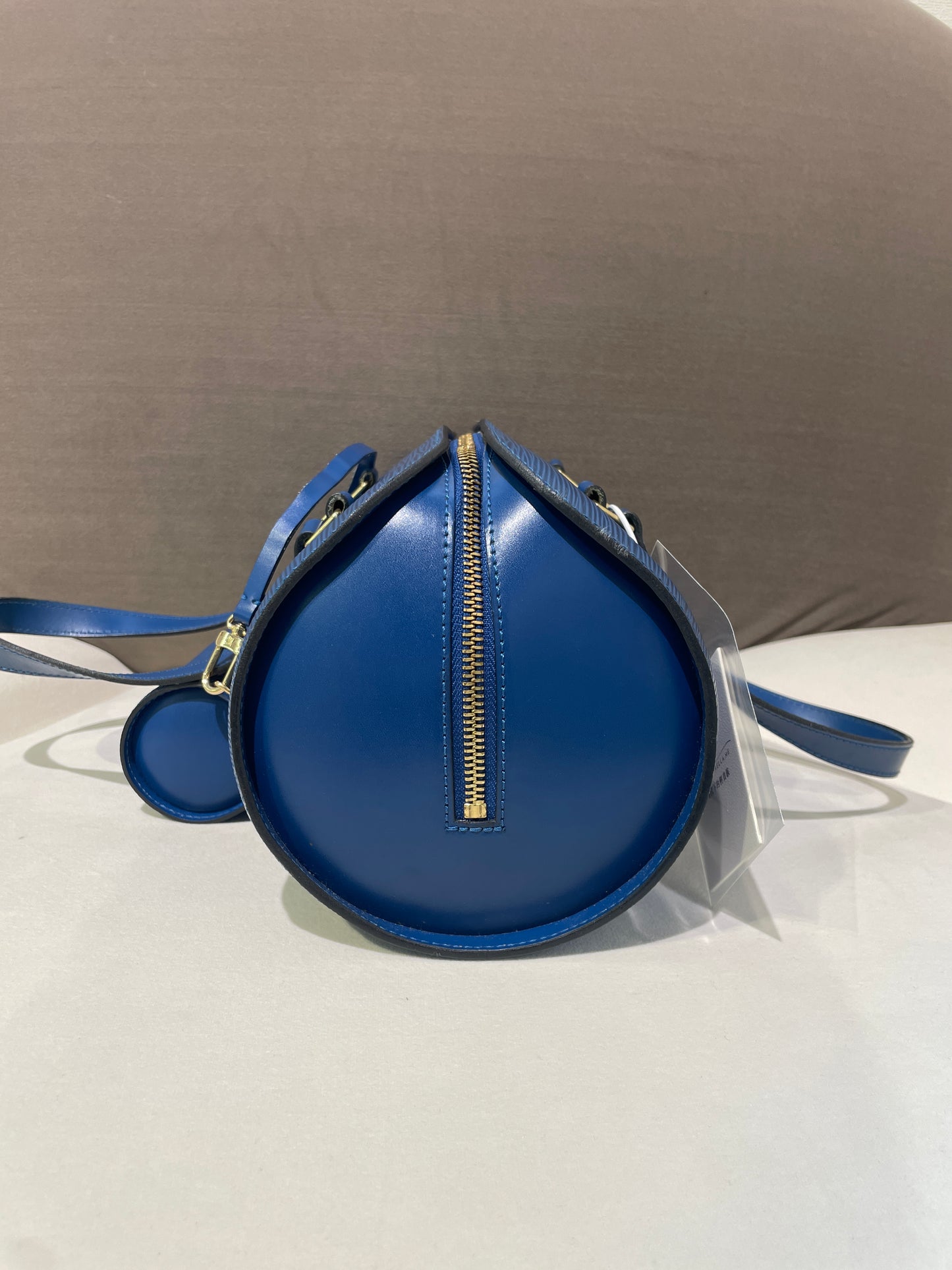 Louis Vuitton Vintage Blue Color Epi Soufflot Roll Bag With Mini Roll Pouch