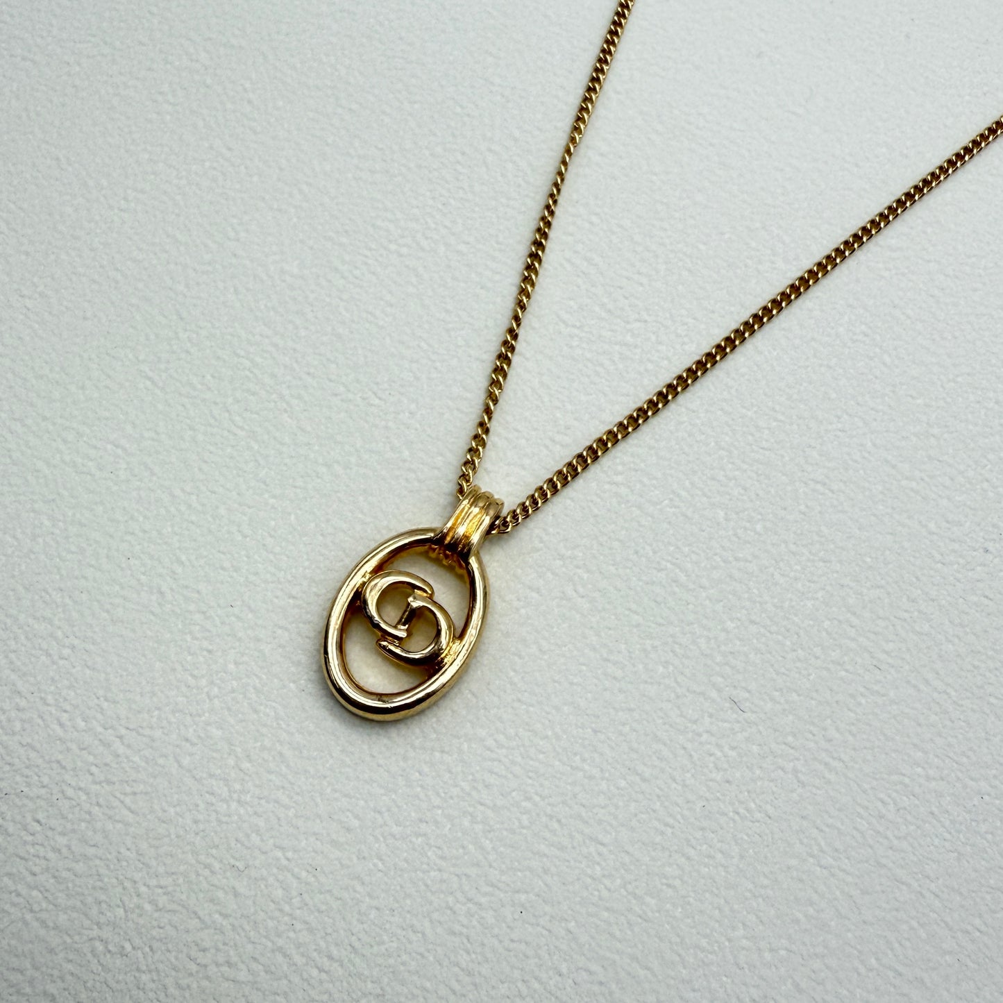 Christian Dior Vintage CD Logo in Oval Shape Golden Necklace