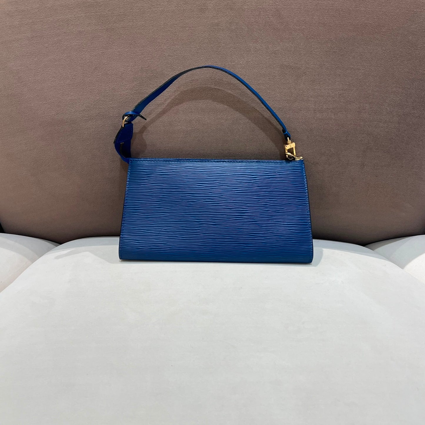 Louis Vuitton Vintage Blue Epi Pochette Accessoires M52945