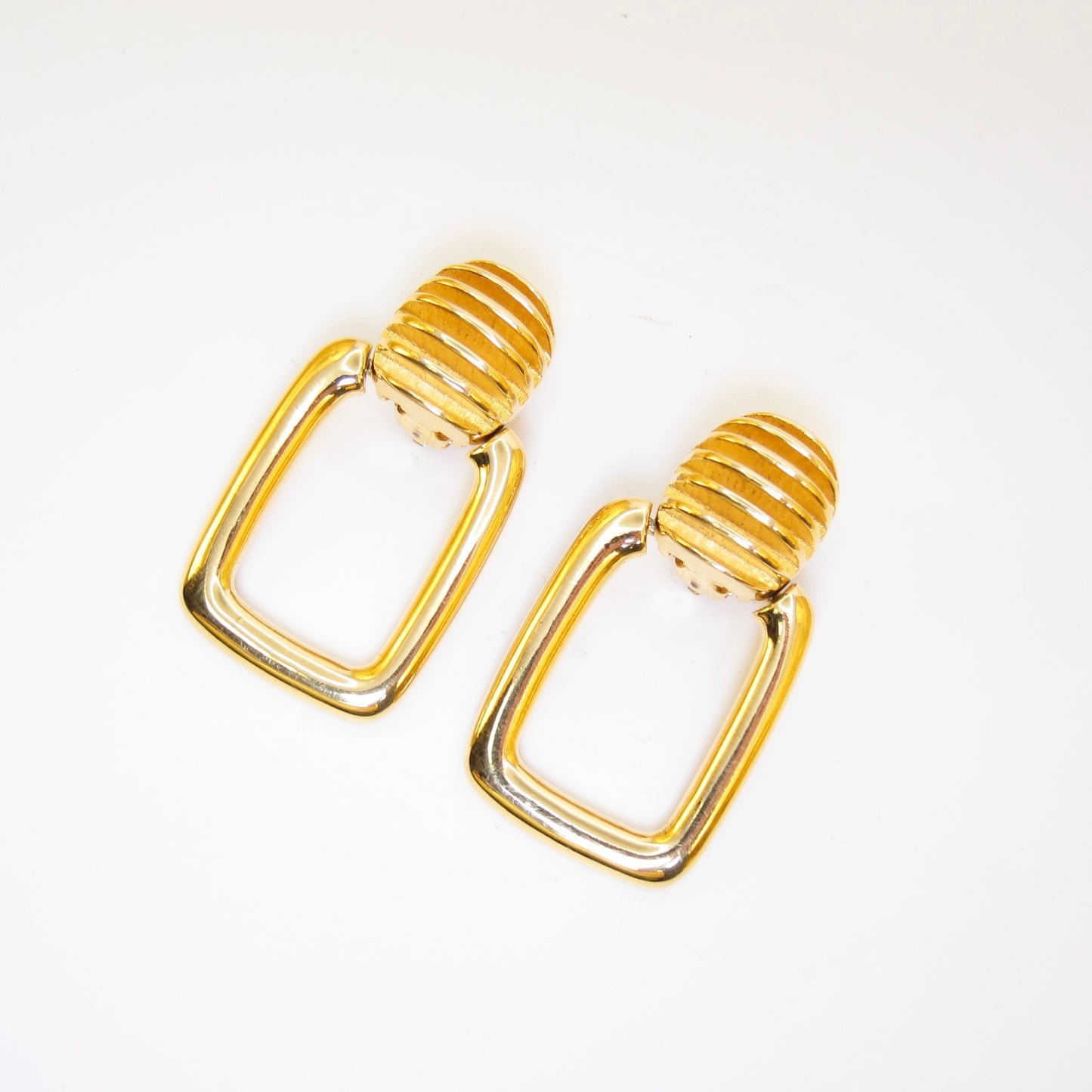 紀梵希復古時尚長方形金色夾式耳環