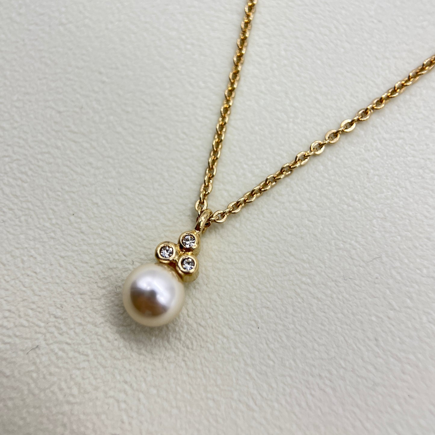 Christian Dior Vintage Pearl and Rhinestone Golden Necklace
