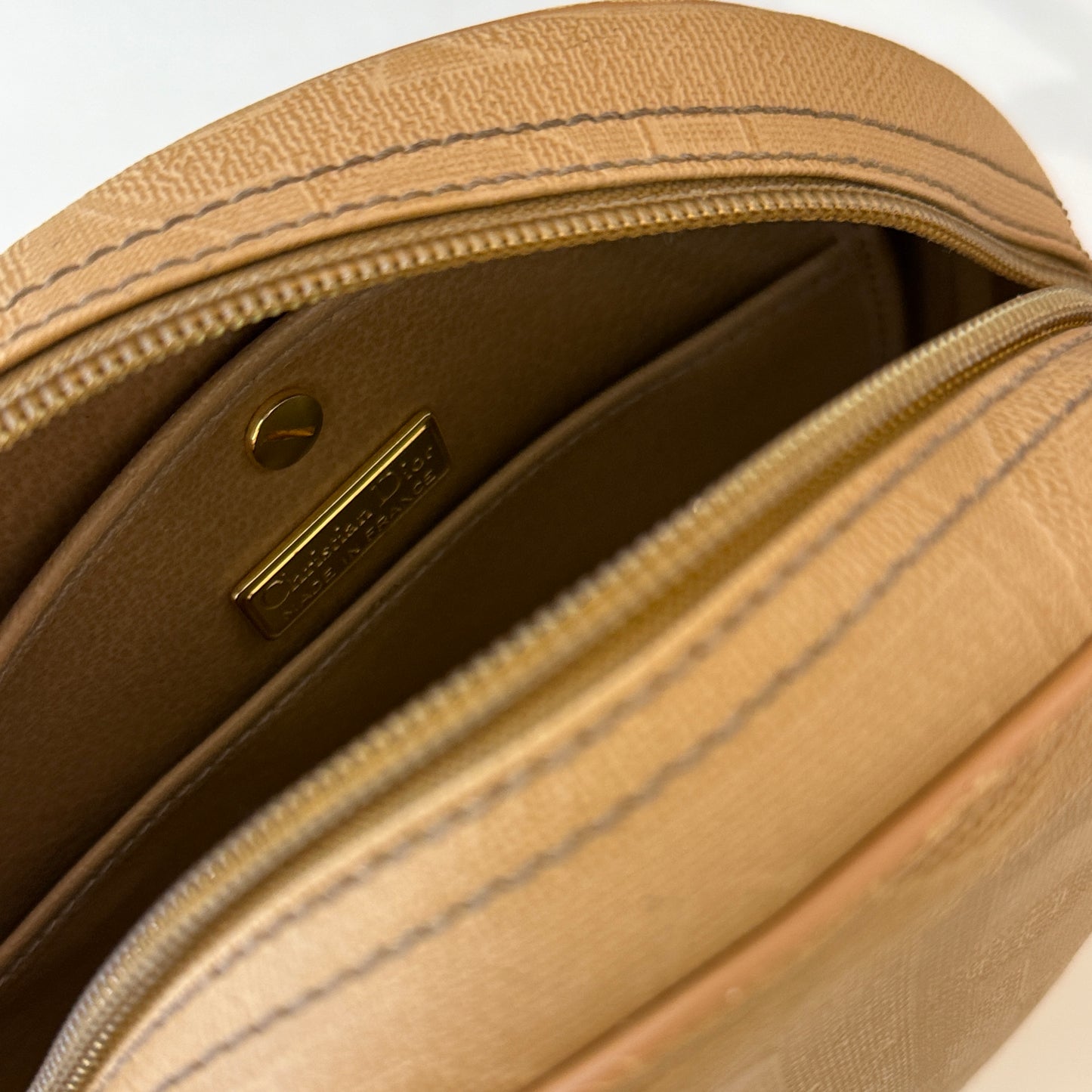 Christian Dior Vintage Golden Oval Logo With Light Brown Shoulder Bag