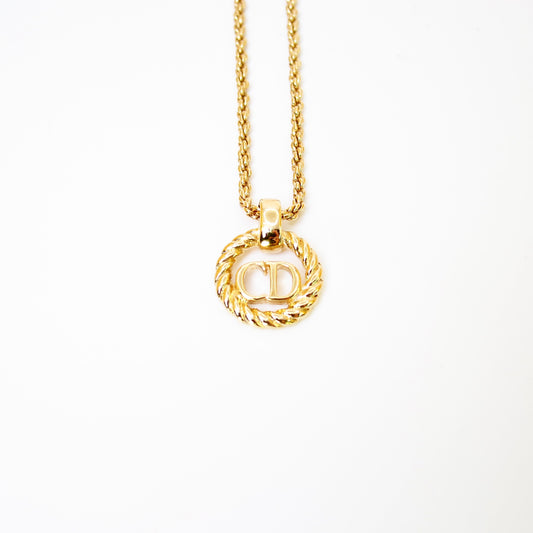 Christian Dior Vintage CD Logo in Twist Circle Golden Necklace