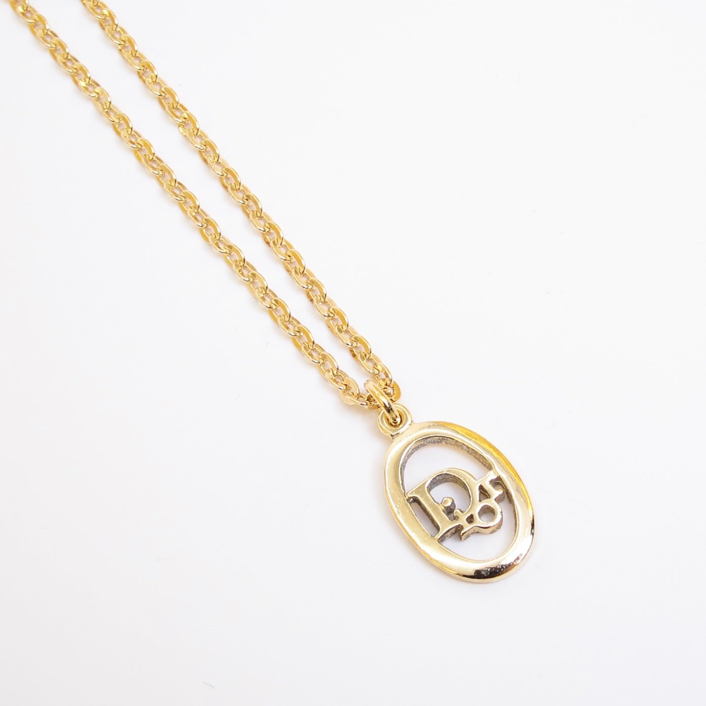Christian Dior Vintage Dior Logo in Oval Shaped Golden Necklace