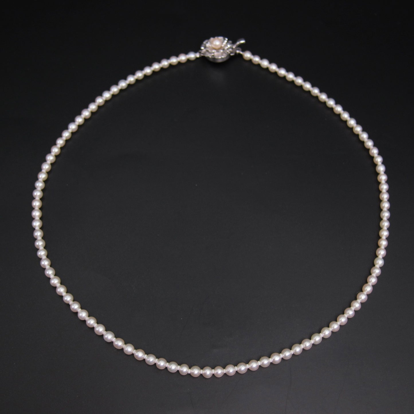 No Brand Vintage Akoya Baby Pearl with Sv Flower Buckle Necklace