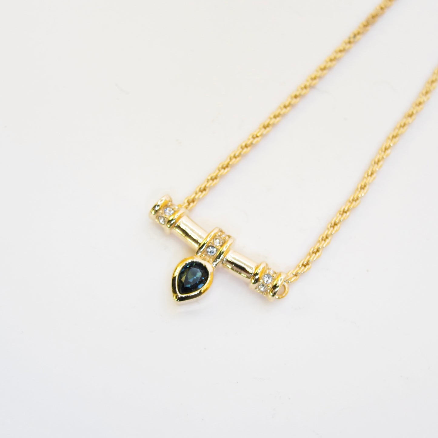 Christian Dior 復古藍色寶石和水鑽吊墜金色項鍊