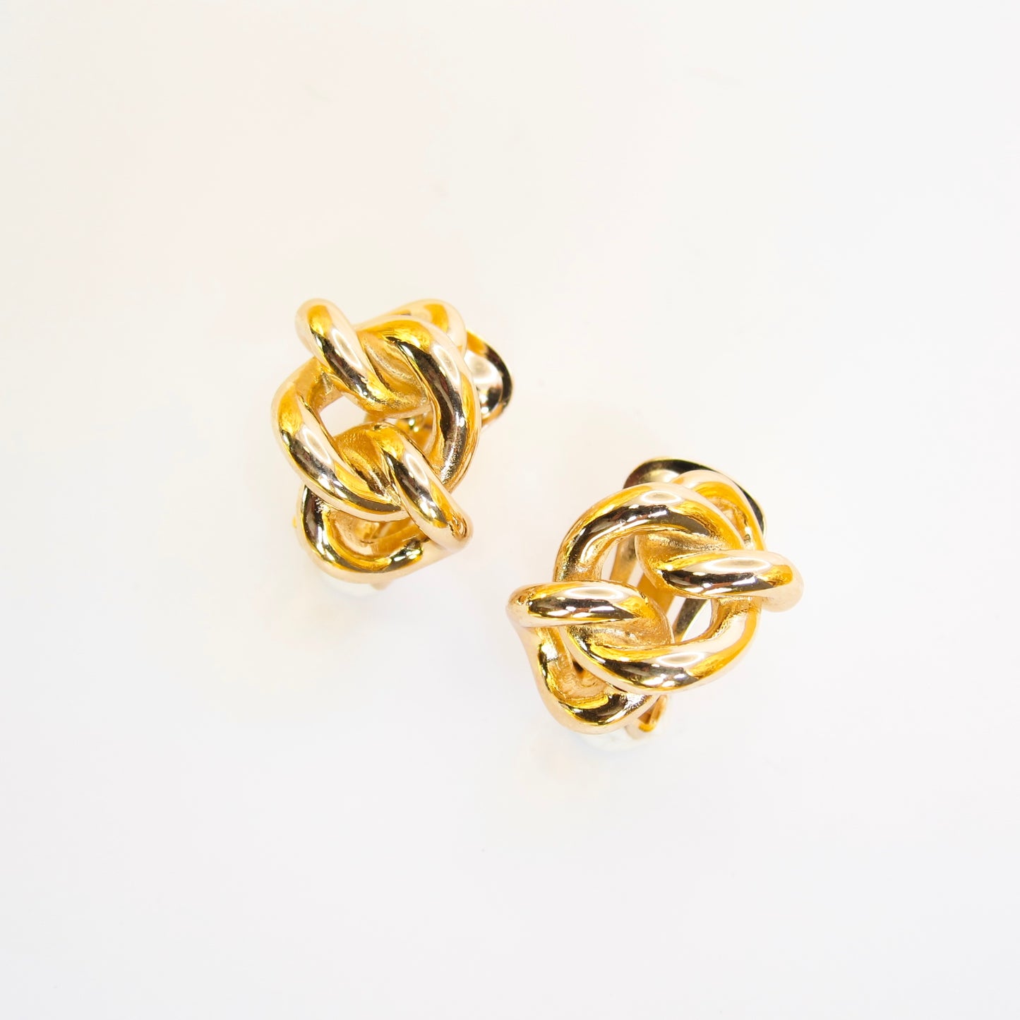 Christian Dior Vintage Link Golden Clip-on Earrings