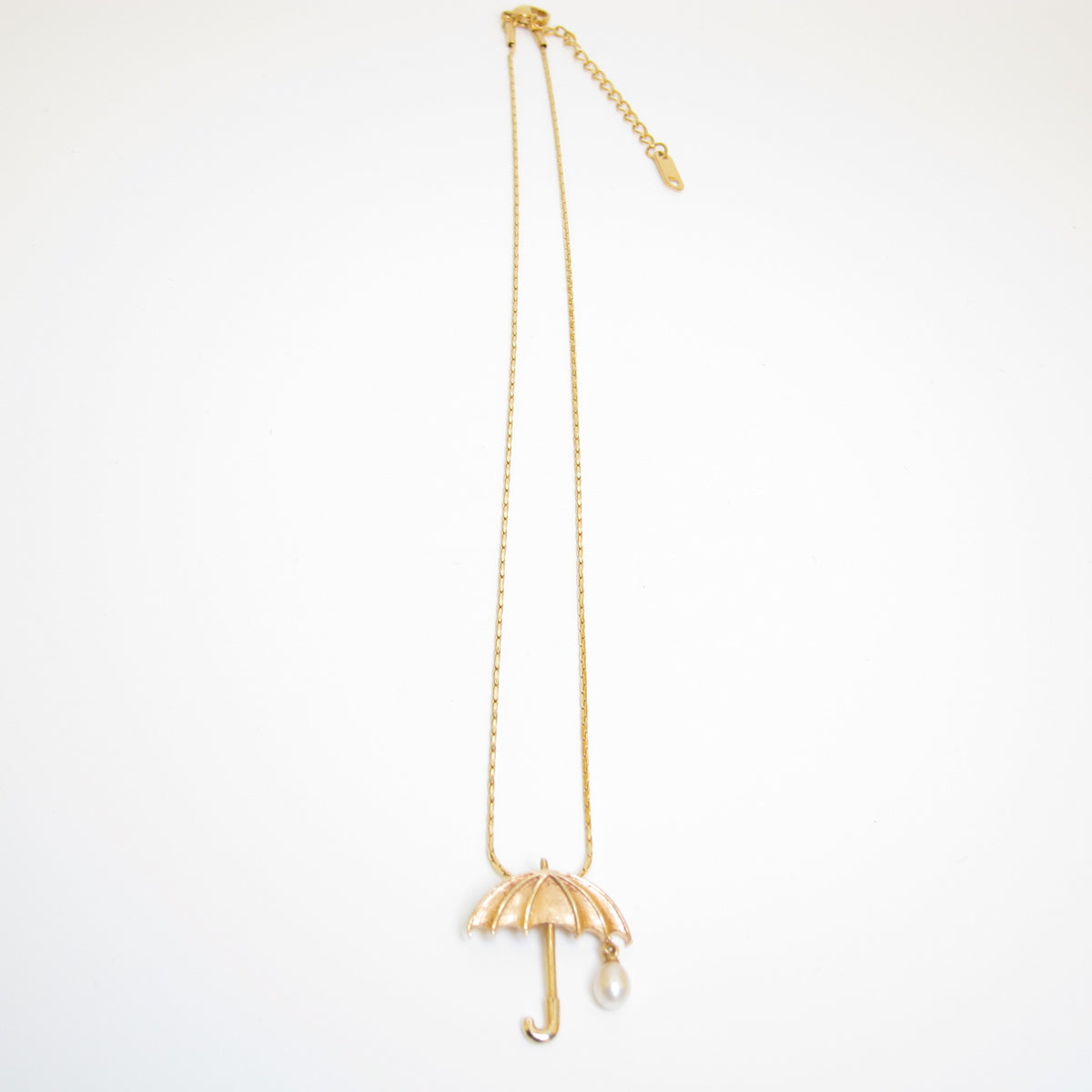 Tasaki  Vintage K18 Umbrella with Pearl Pendant