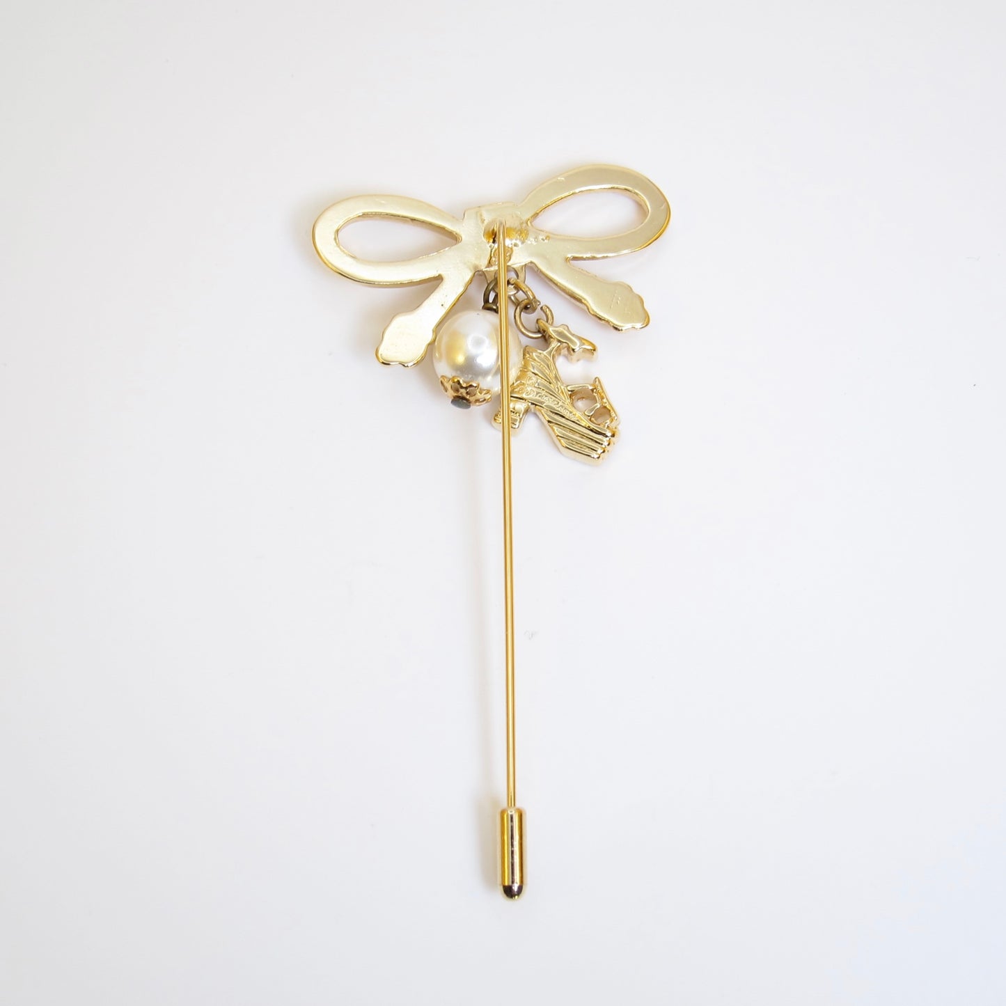 Ferragamo Vintage Ribbon with Shoe and Pearl Golden Brooch
