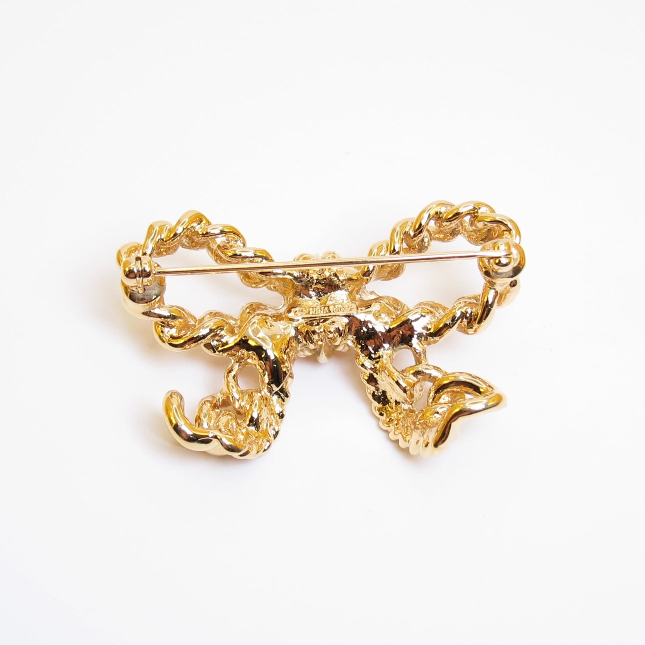 Nina Ricci Vintage Ribbon Motif Chain Link Golden Brooch