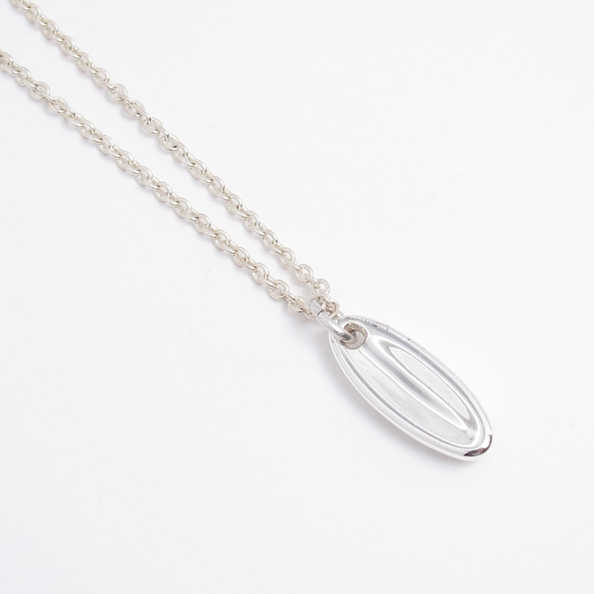 Monet Vintage Streamlined Ellipse Olive Bead Pendant Silver Necklace