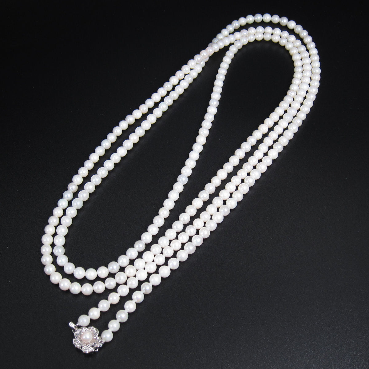 No Brand Vintage Akoya Pearl with Silver Flower Buckle Long Necklace