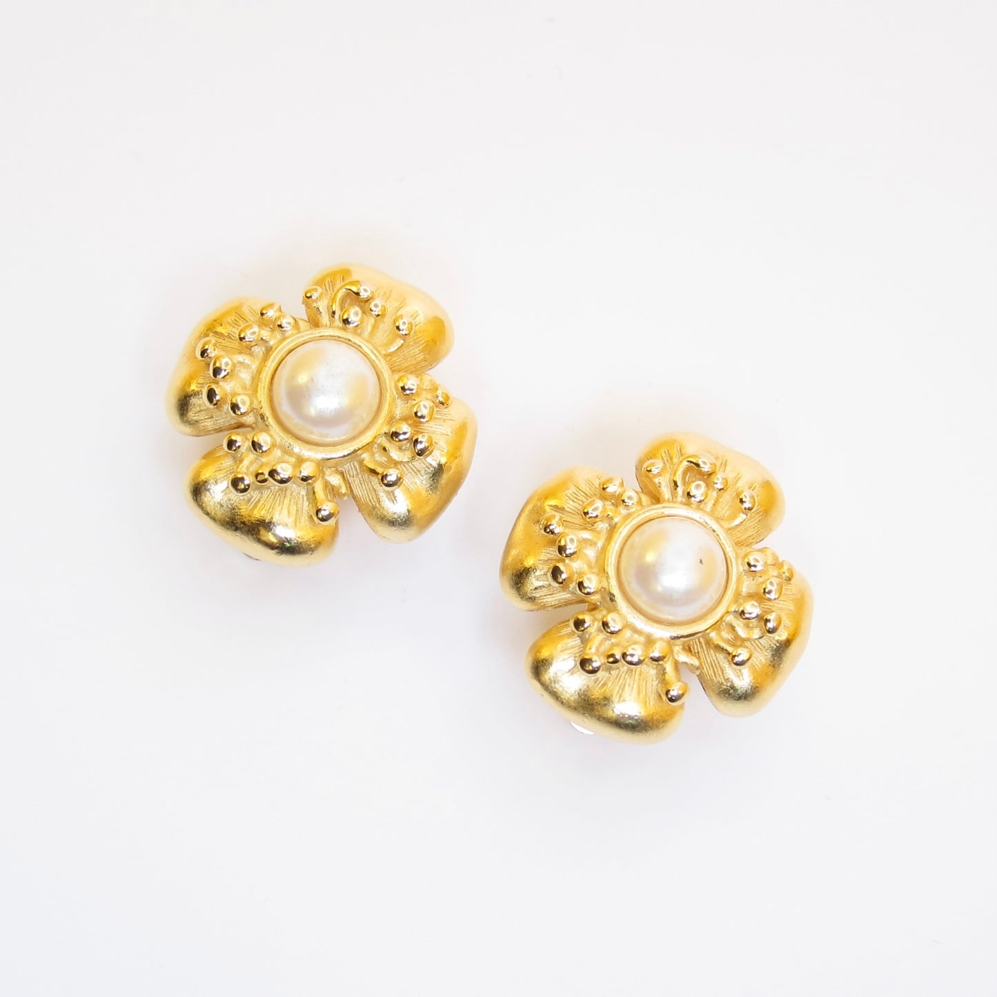 Givenchy Vintage Flower with Pearl Golden Clip-on Earrings