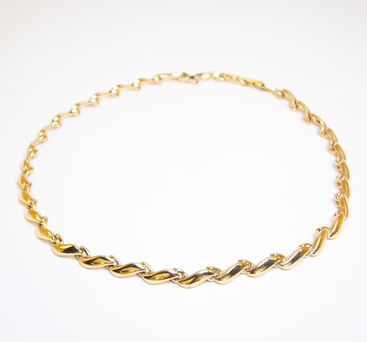 Nina Ricci Vintage Sculptural Wave Golden Necklace