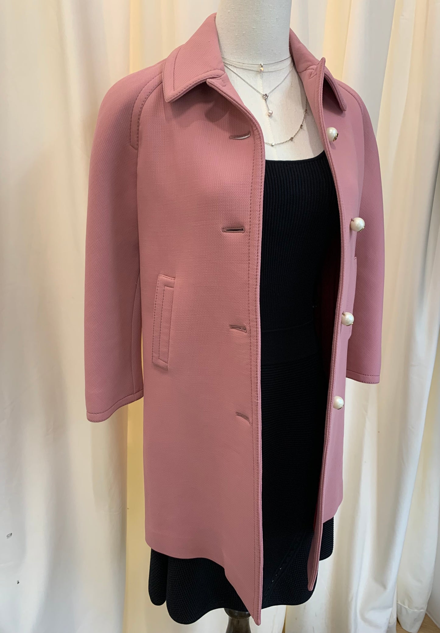 Gucci Dusty Pink Cropped Jacket With Pearl Gg Buttons