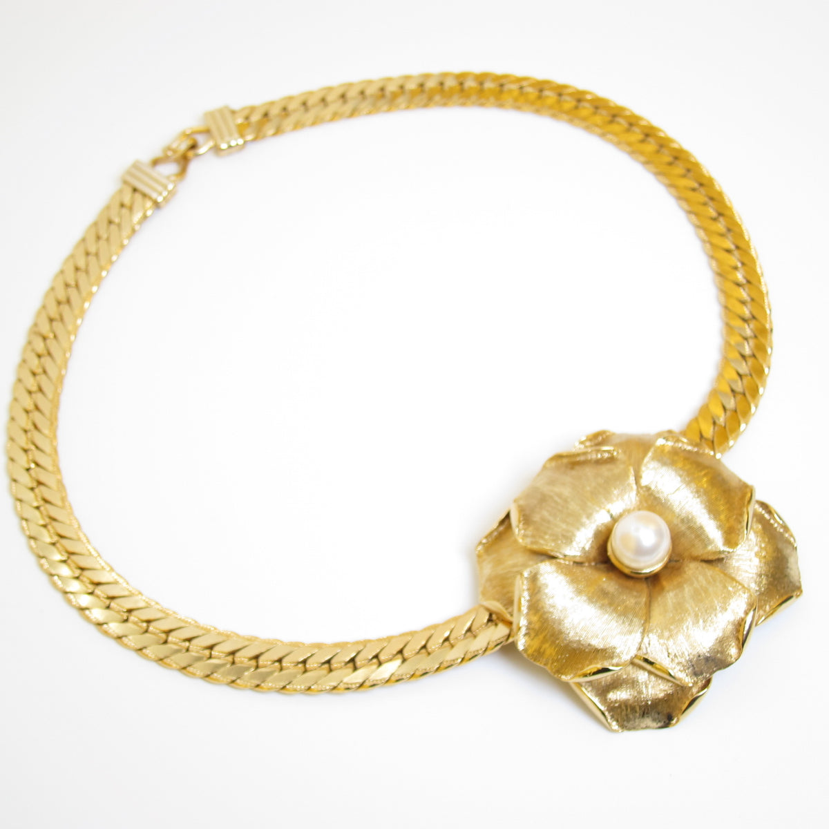 Balenciaga Vintage Flower Motif with Pearl Golden Necklace