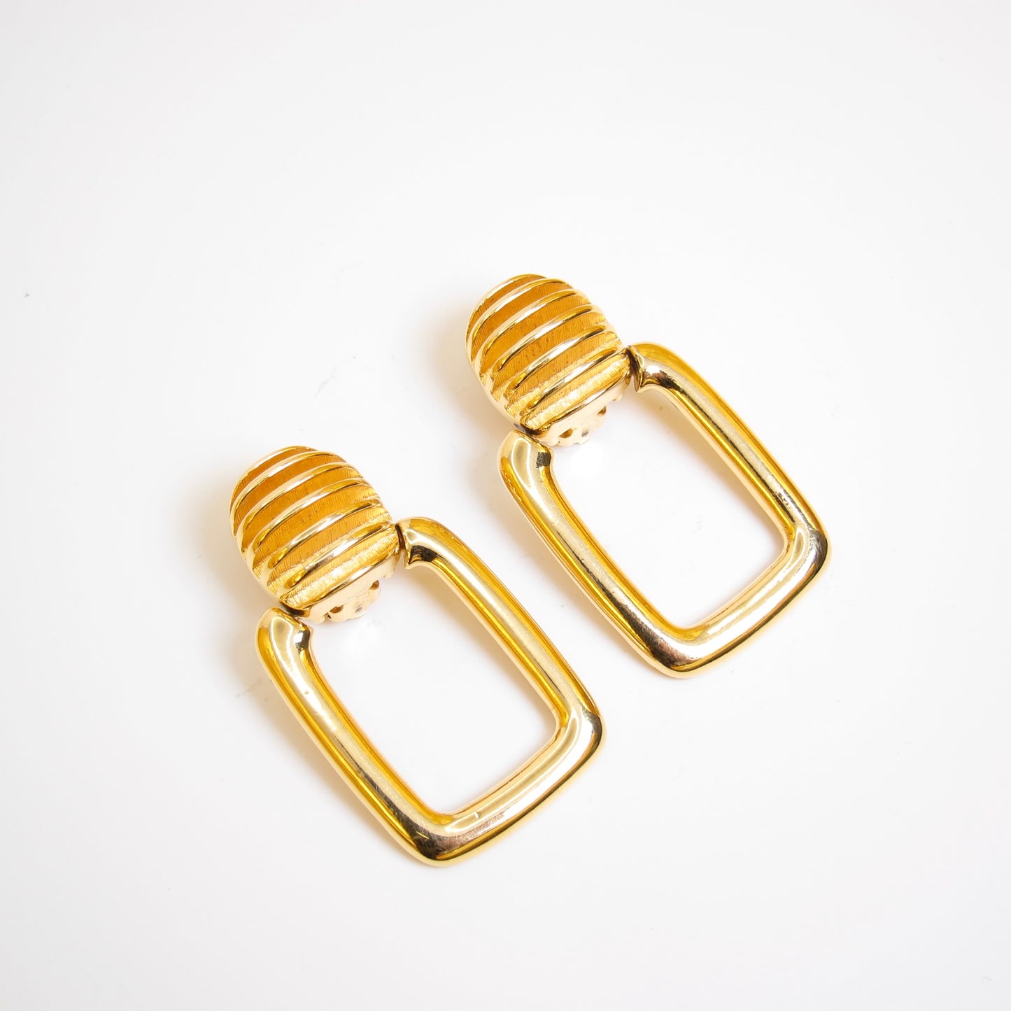 紀梵希復古時尚長方形金色夾式耳環