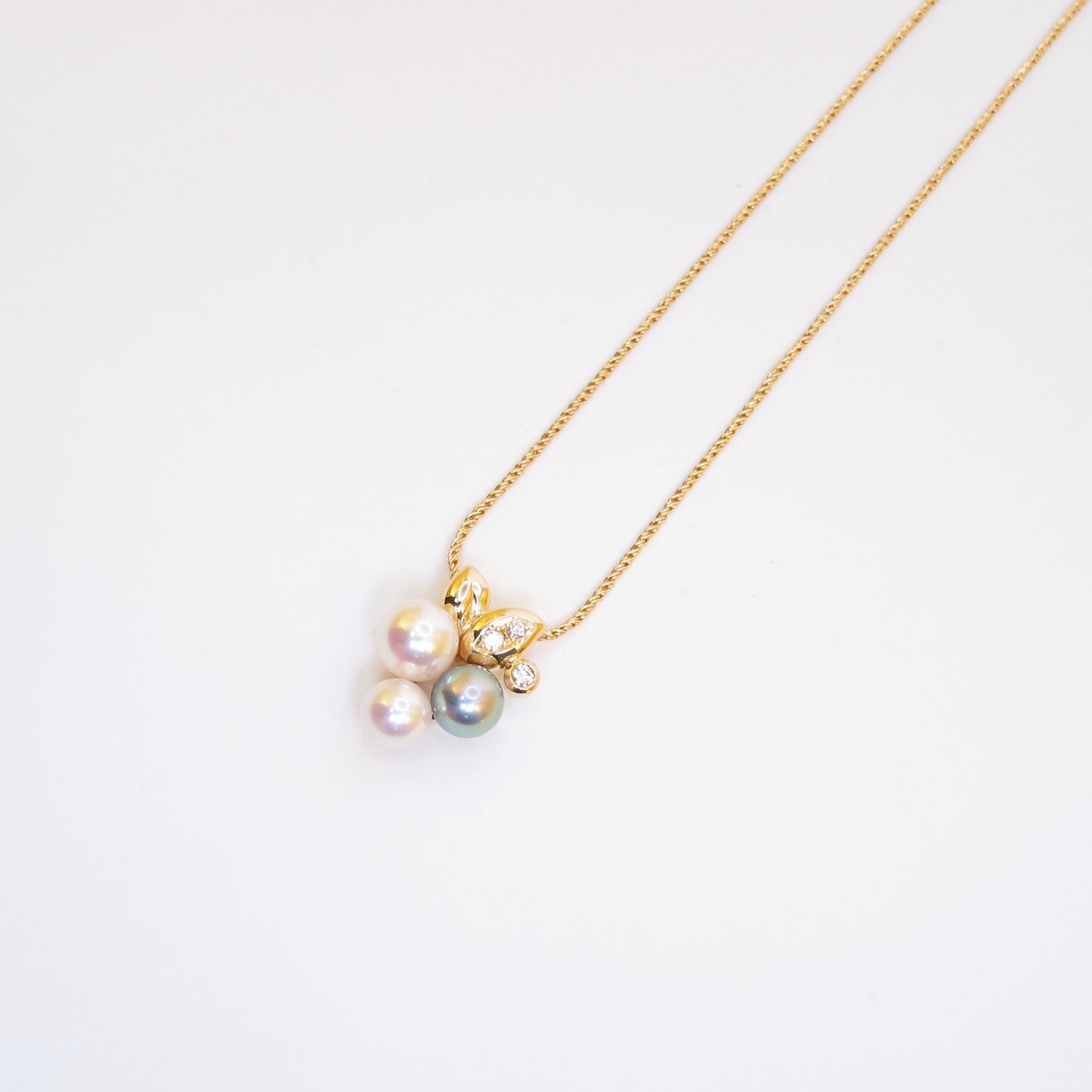 Tasaki Vintage 18K Gold Two Tone Pearl & 0.06ct Diamond Necklace