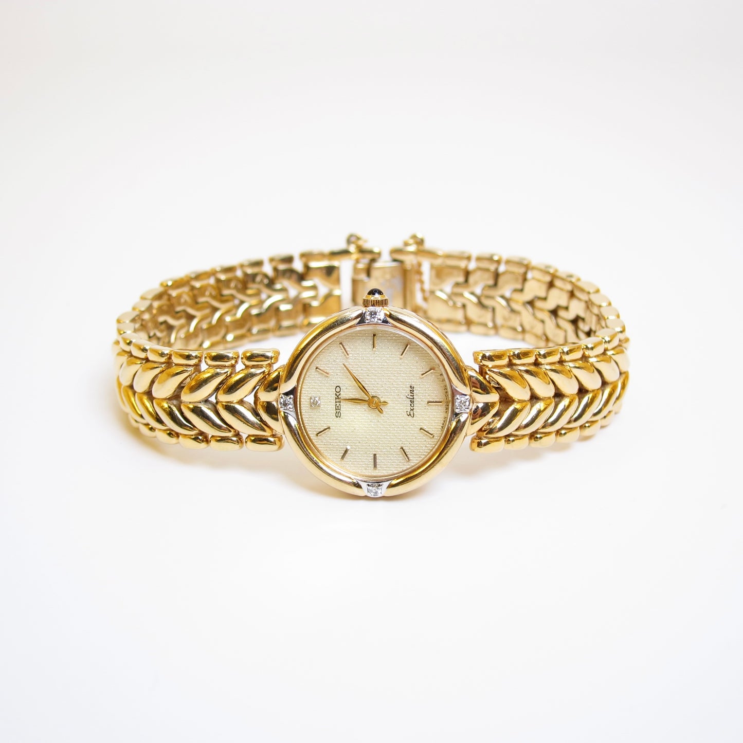 Seiko Vintage Exceline Round Ivory Glittering Face with Diamond Golden Watch