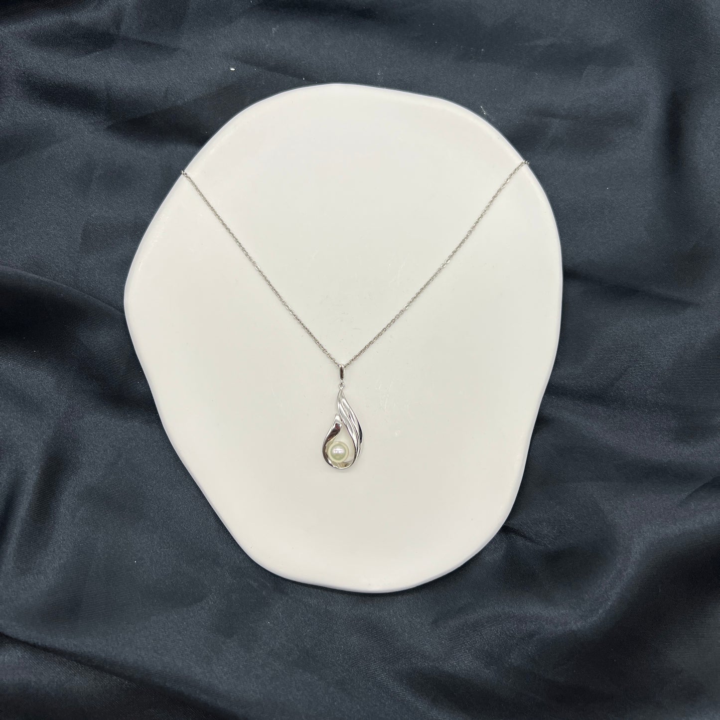 Mikimoto Akoya Pearl Pendant With 925 Silver Necklace