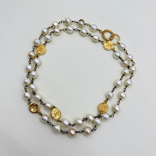 Chanel Vintage CC Logo With Pearl Long Necklace