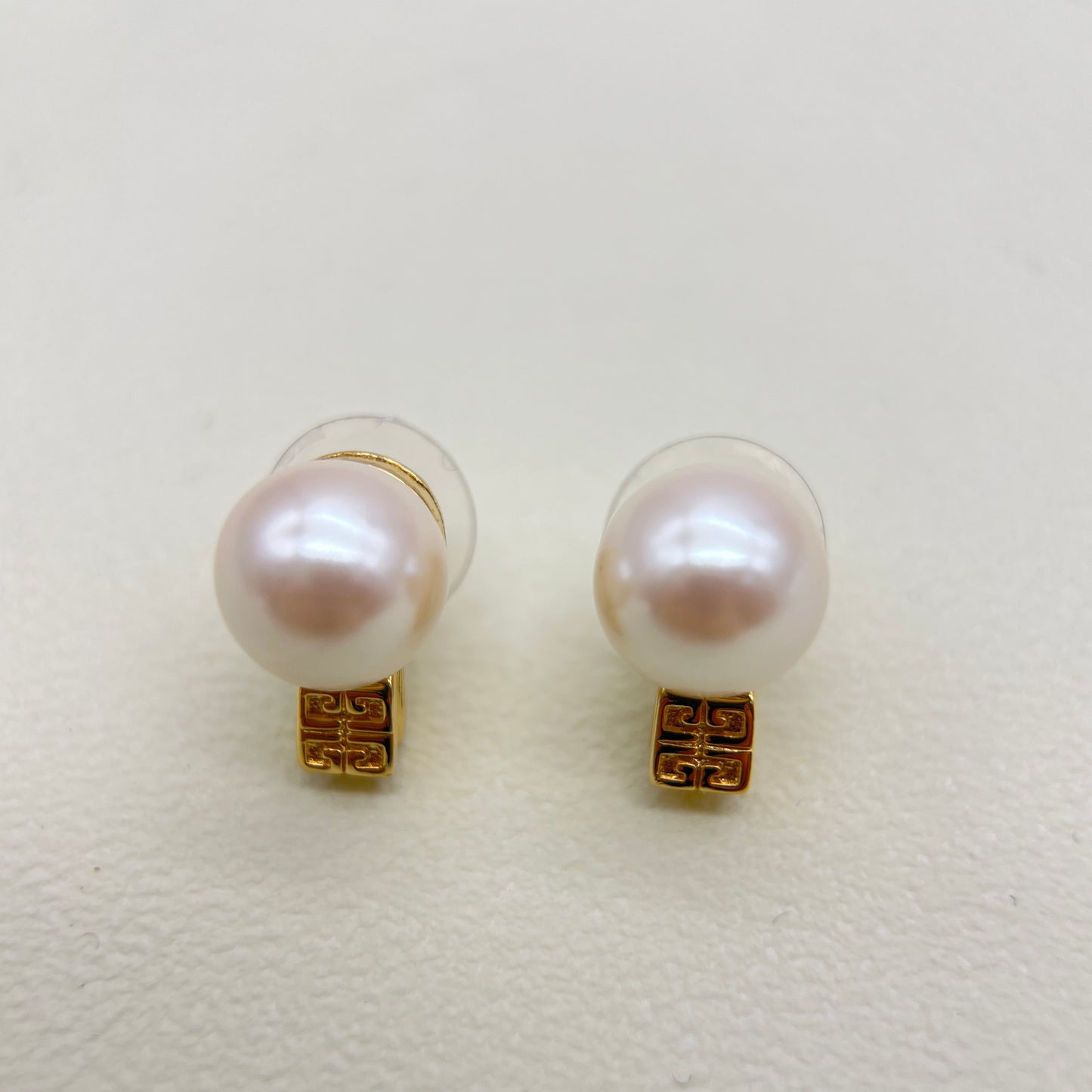 Givenchy Vintage 4G Logo and Pearl Golden Earrings