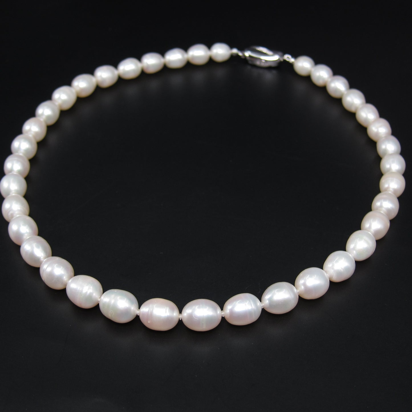 No Brand Vintage Freshwater Pearl with Silver Buckle Necklace