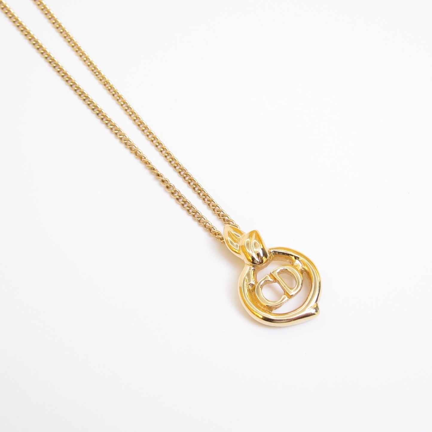 Christian Dior Vintage CD Logo in Leaf Circle Golden Necklace