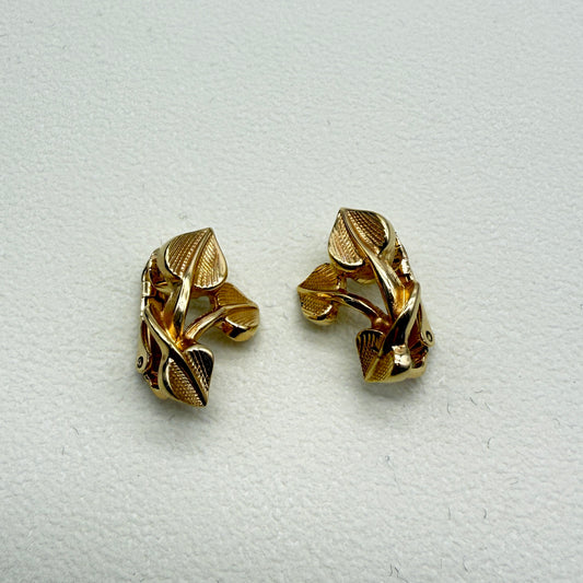 Christian Dior Vintage Leaf Motif Golden Clip-on Earrings
