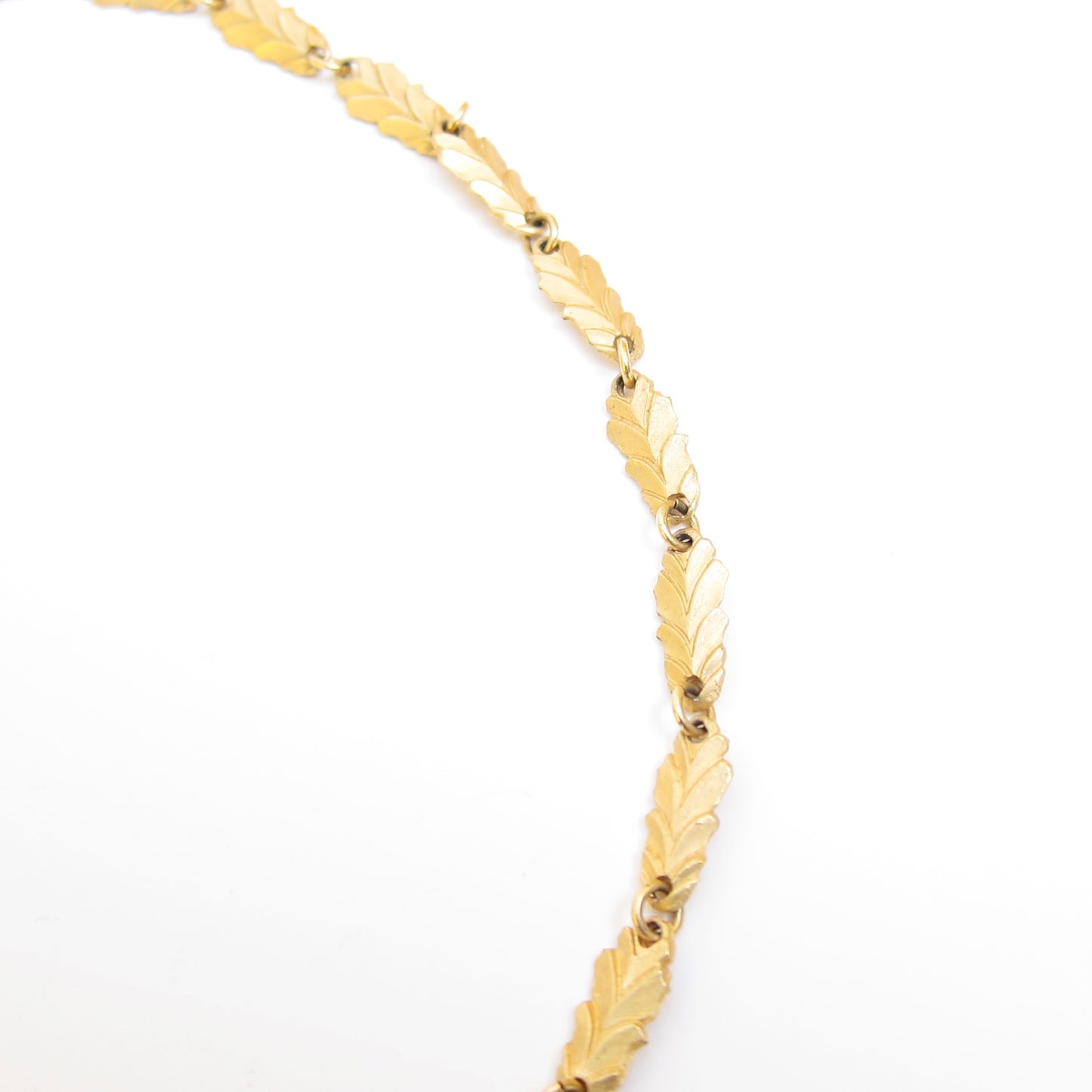 Christian Dior Vintage Leaves Motif Golden Necklace