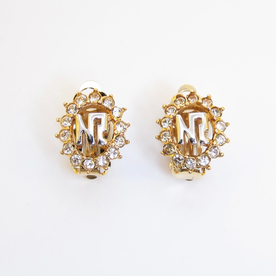 Nina Ricci Vintage NR Logo in Oval Shaped with Rhinestone Golden Clip-on Earrings