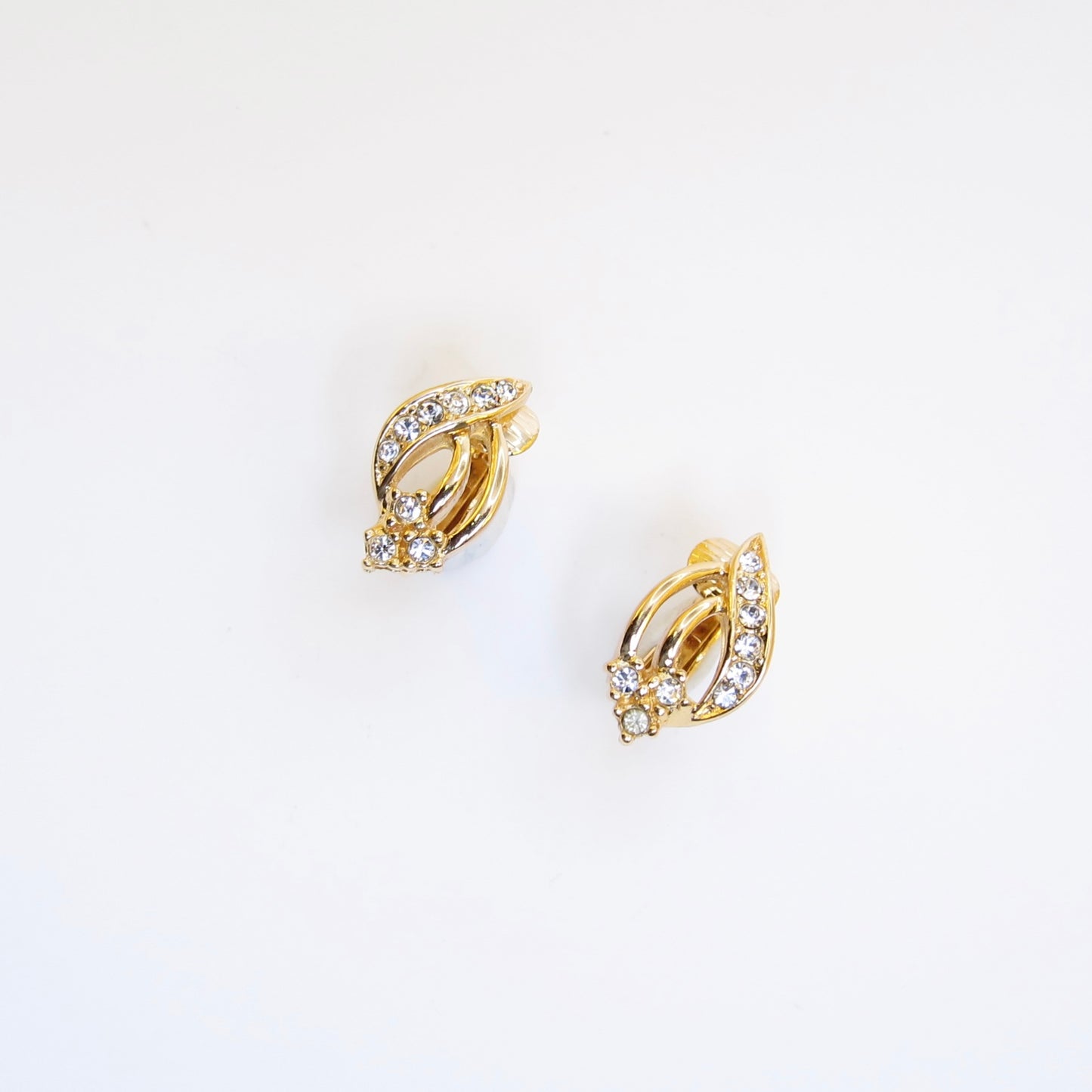 Christian Dior Vintage Stylish Rhinestone Golden Clip-on Earrings