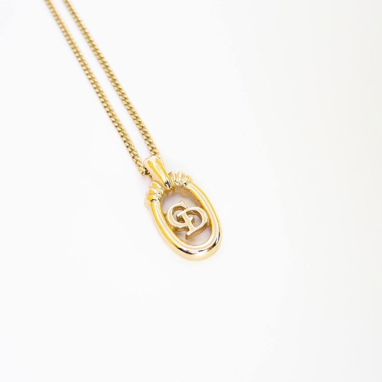 Christian Dior Vintage CD Logo in Oval Shape Golden Necklace