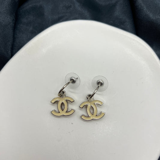 Chanel Vintage Cc Logo Silver Earrings