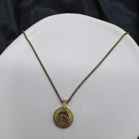 Christian Dior Vintage Cd Logo In Golden Circle Necklace