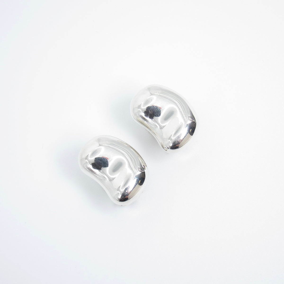 Tiffany & Co. Elsa Peretti 中古 Bean 豆形純銀耳夾