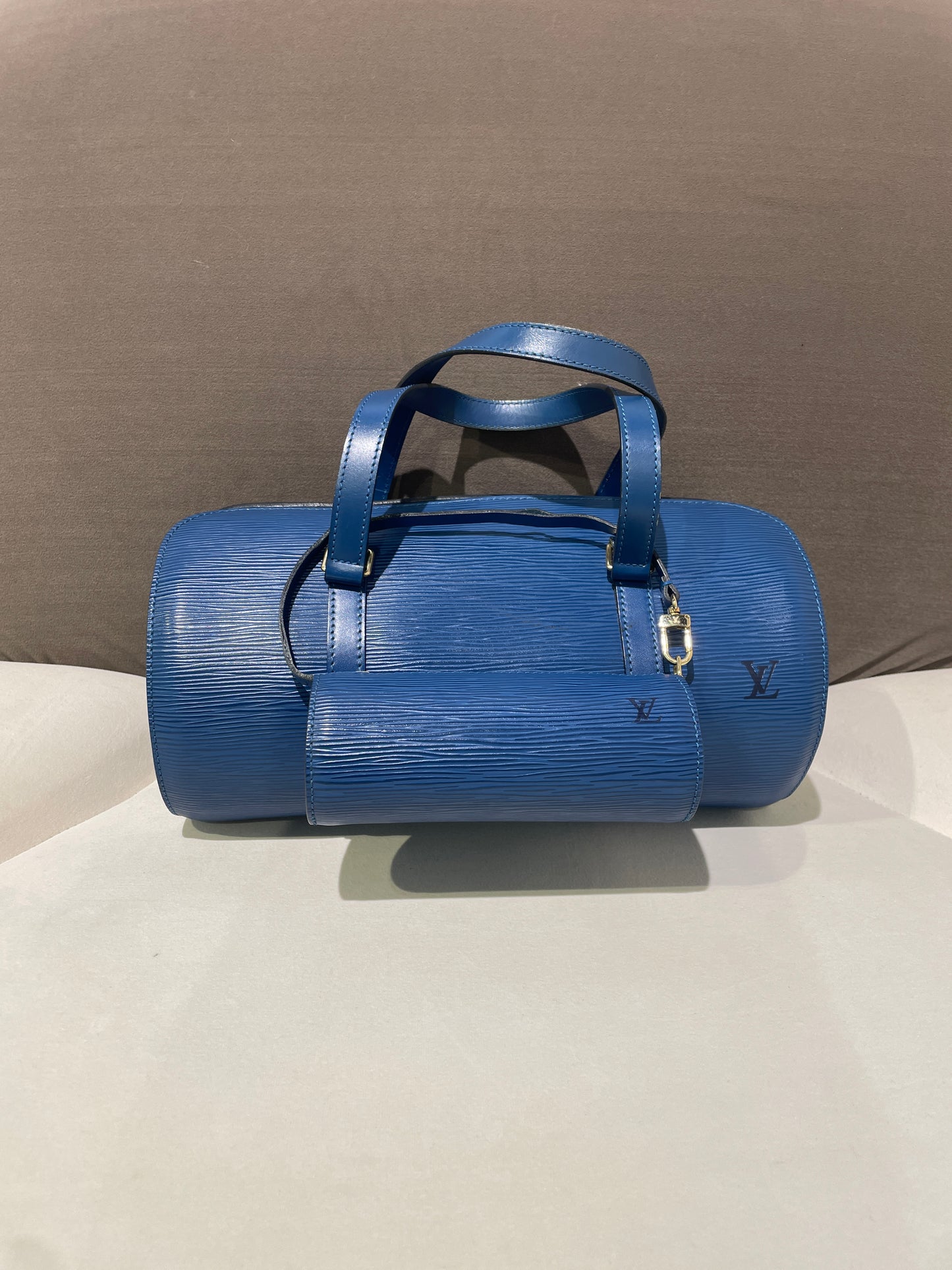 Louis Vuitton Vintage Blue Color Epi Soufflot Roll Bag With Mini Roll Pouch