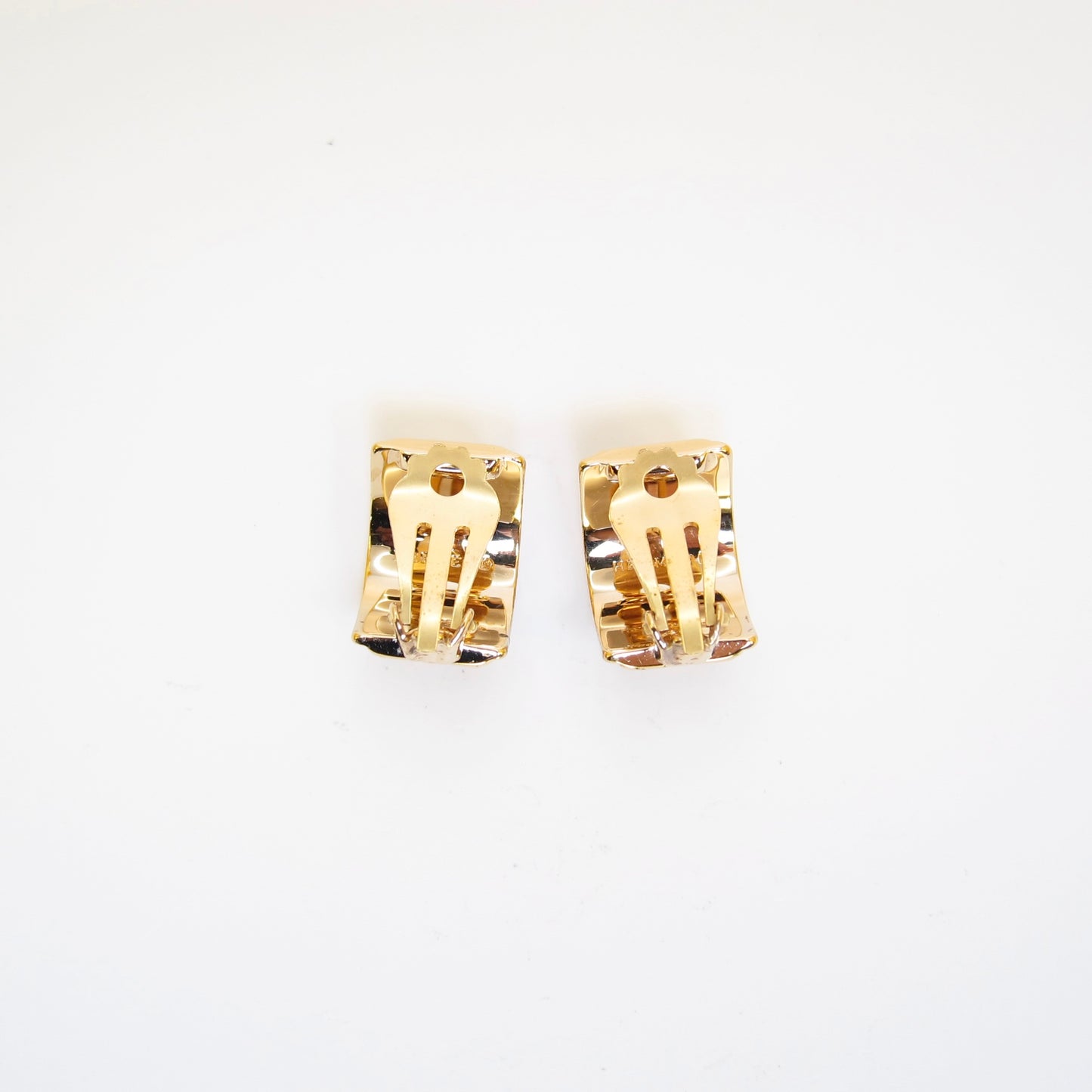 Hermes Vintage Lion Enamelled Golden Clip-on Earrings