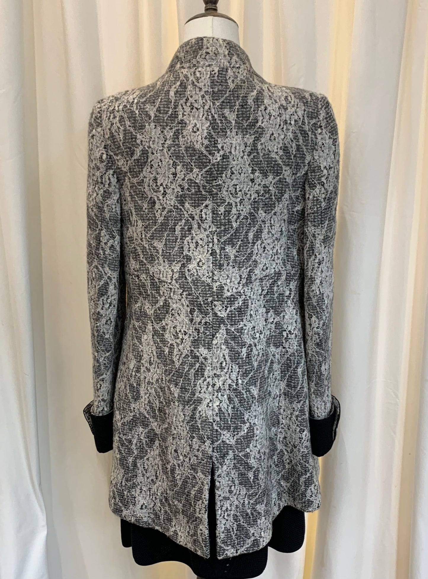 Chanel Paris À Rome Monochrome Lace Cropped Jacket Size 40