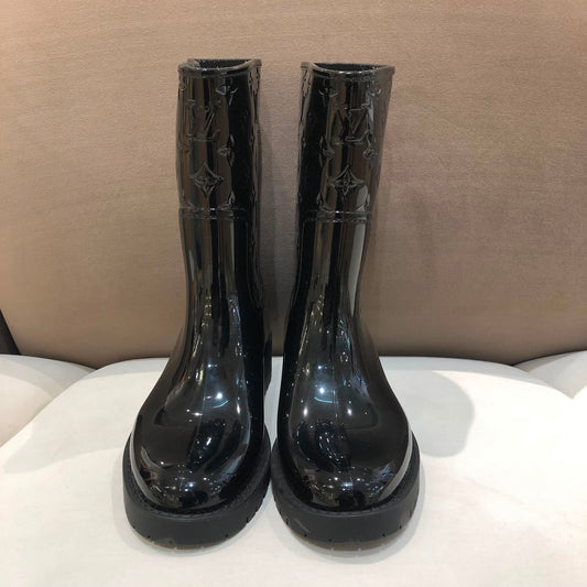 Louis Vuitton Black Monogram Embossed Lug Sole Boots Size 38