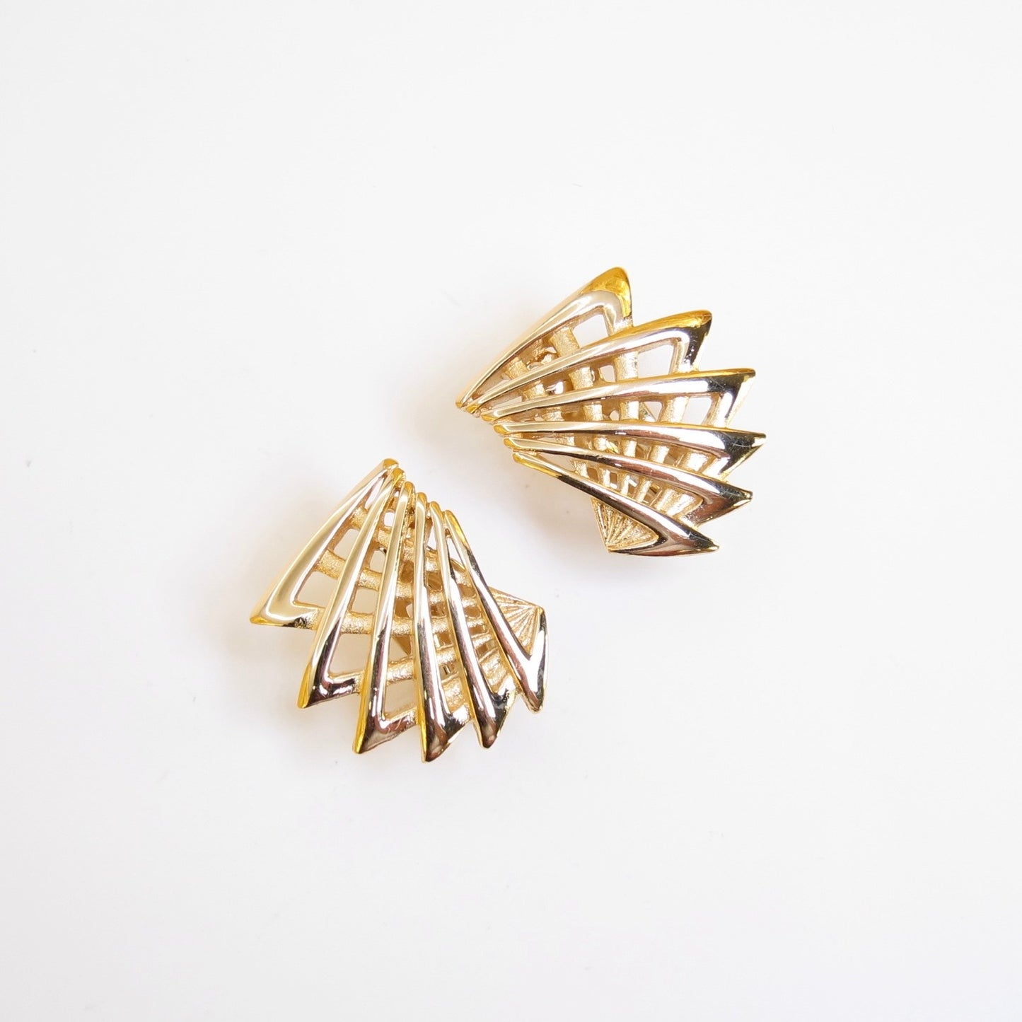 Givenchy Vintage Sculptural Fan Golden Clip-on Earrings