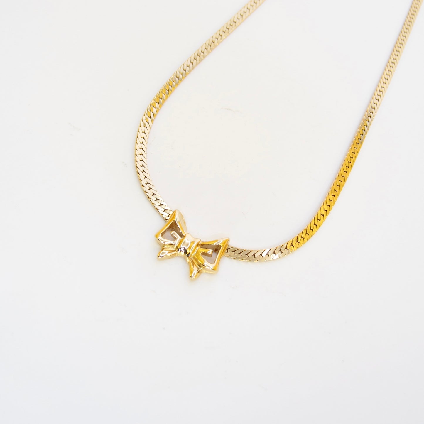 Givenchy Vintage Ribbon Motif Golden Necklace