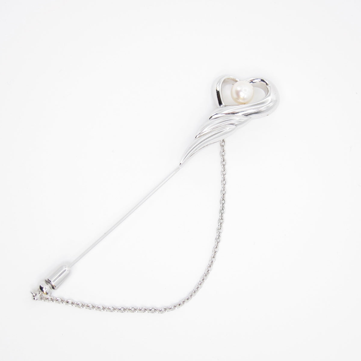Tasaki  Vintage Heart Motif with Pearl SV Brooch